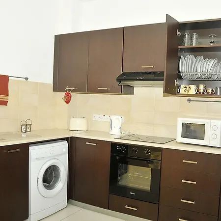 Georgia's Luxury Apartment Larnaca