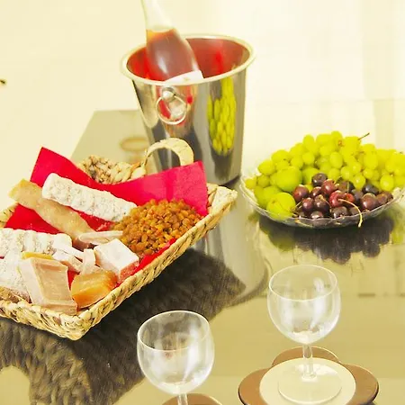 아파트 Georgia's Luxury 라르나카